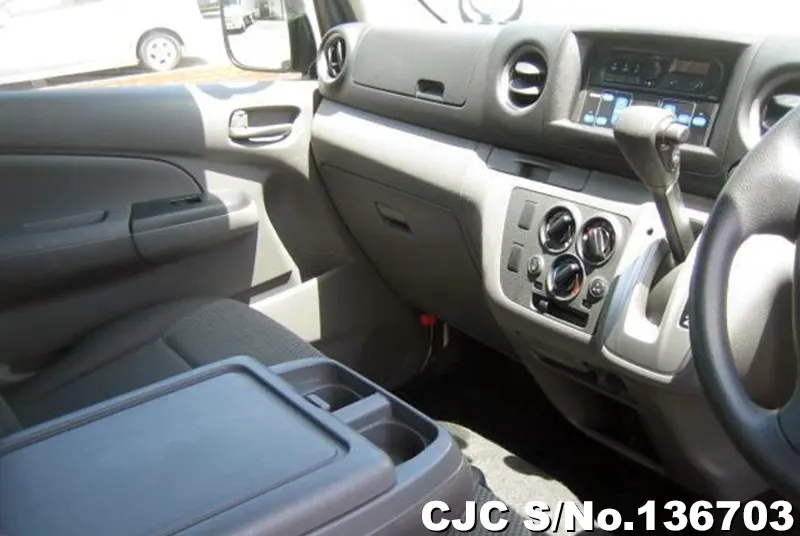 2020 Nissan / Caravan Stock No. 136703