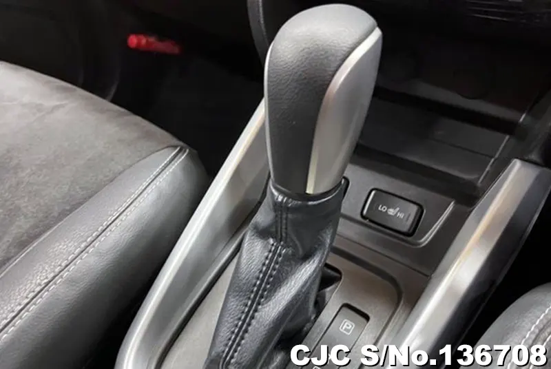 2008 Suzuki / Escudo Stock No. 136708