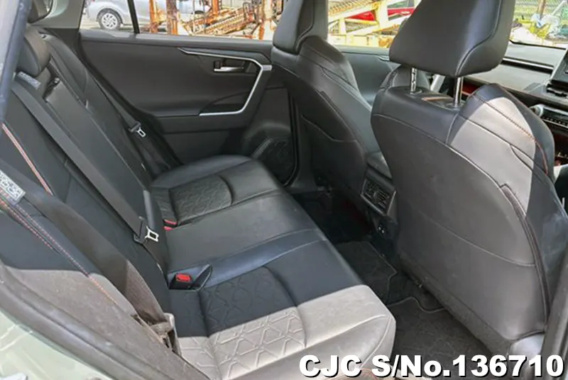 2019 Toyota / Rav4 Stock No. 136710