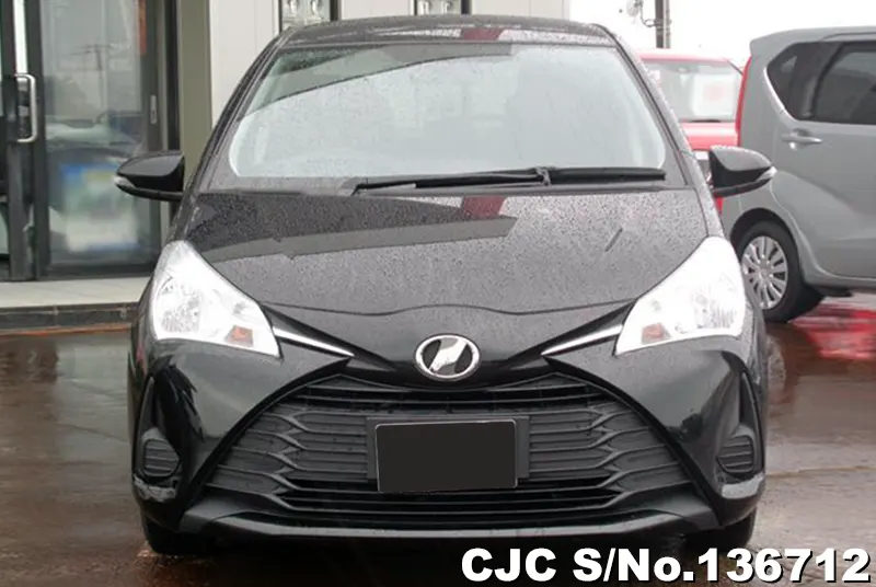 2019 Toyota / Vitz Stock No. 136712