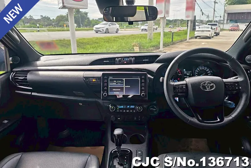 2020 Toyota / Hilux / Revo Rocco Stock No. 136713