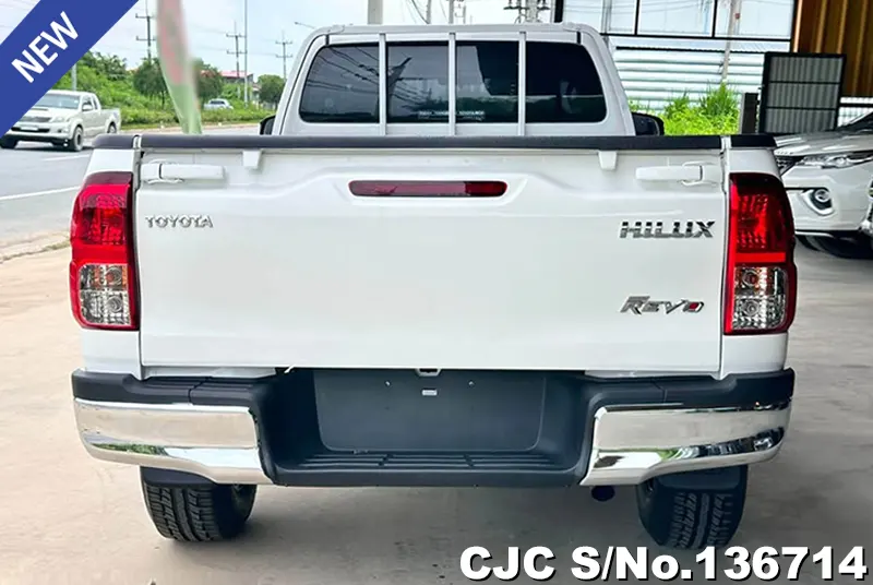 2019 Toyota / Hilux / Revo Stock No. 136714