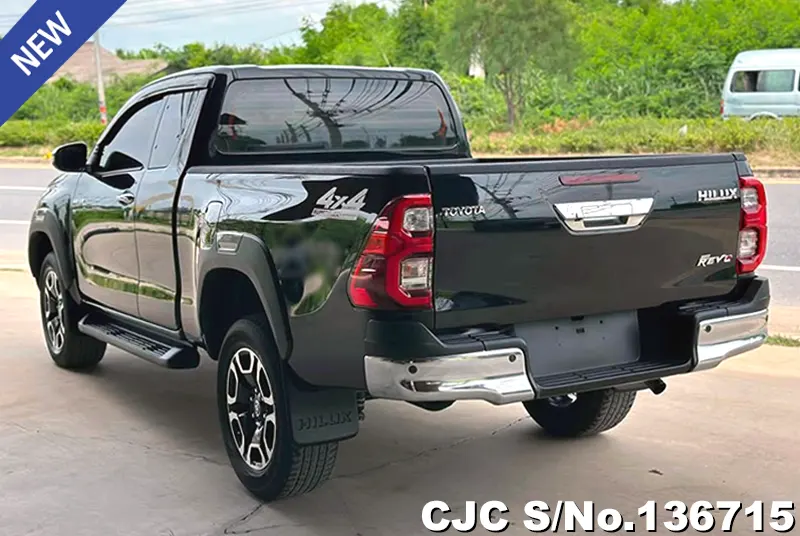 2024 Toyota / Hilux / Revo Stock No. 136715