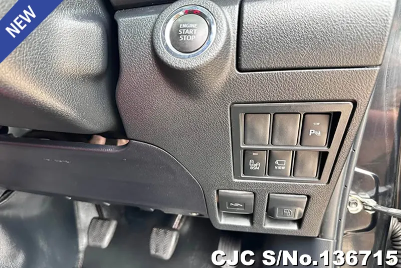 2024 Toyota / Hilux / Revo Stock No. 136715