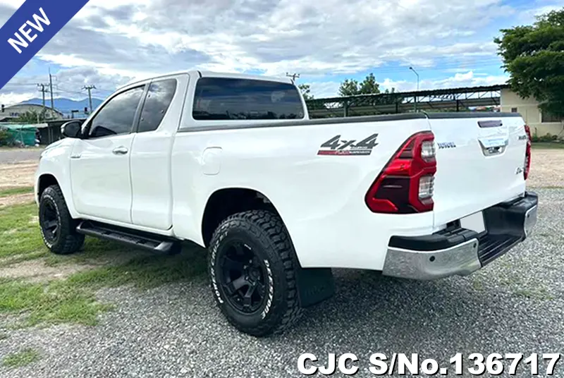 2022 Toyota / Hilux / Revo Stock No. 136717
