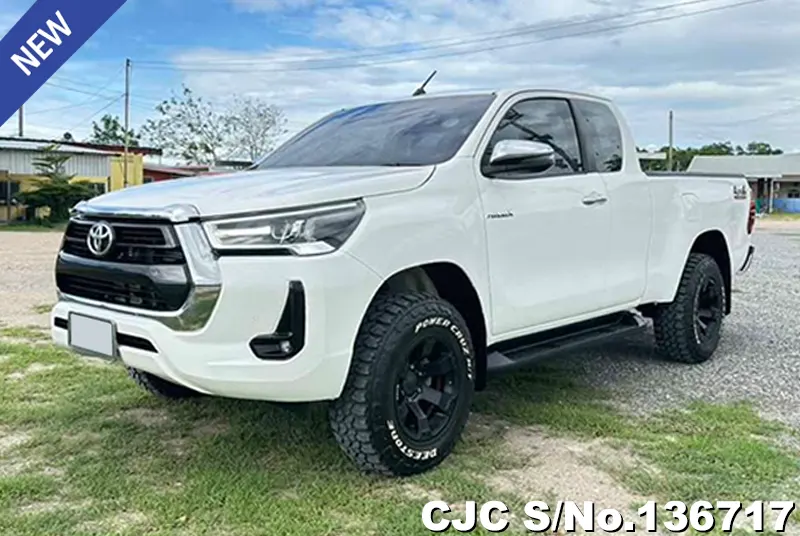 2022 Toyota / Hilux / Revo Stock No. 136717