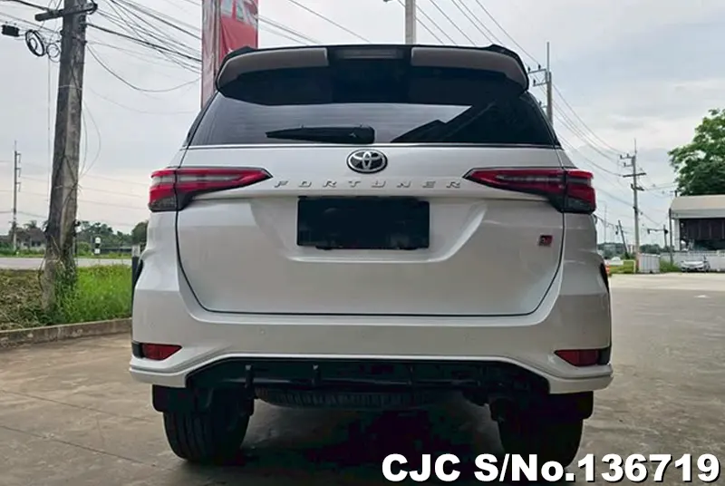 2024 Toyota / Fortuner Stock No. 136719