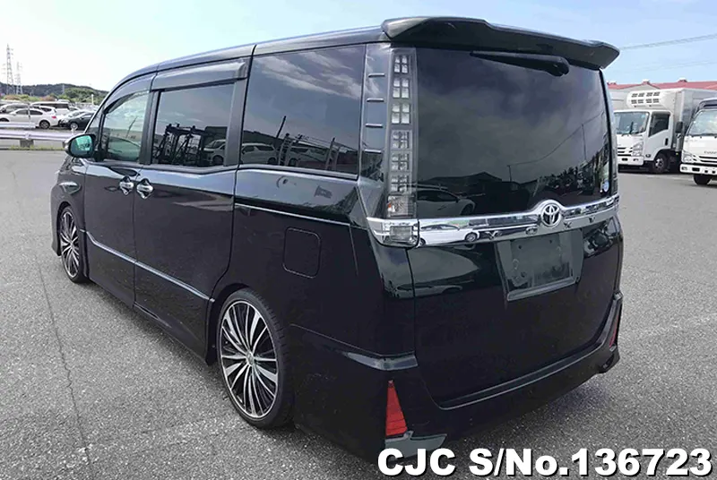 2016 Toyota / Voxy Stock No. 136723