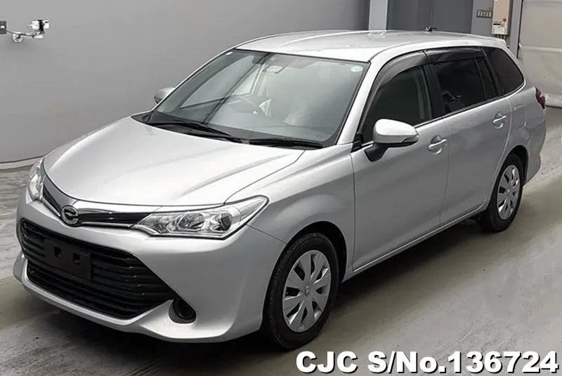 2015 Toyota / Corolla Fielder Stock No. 136724
