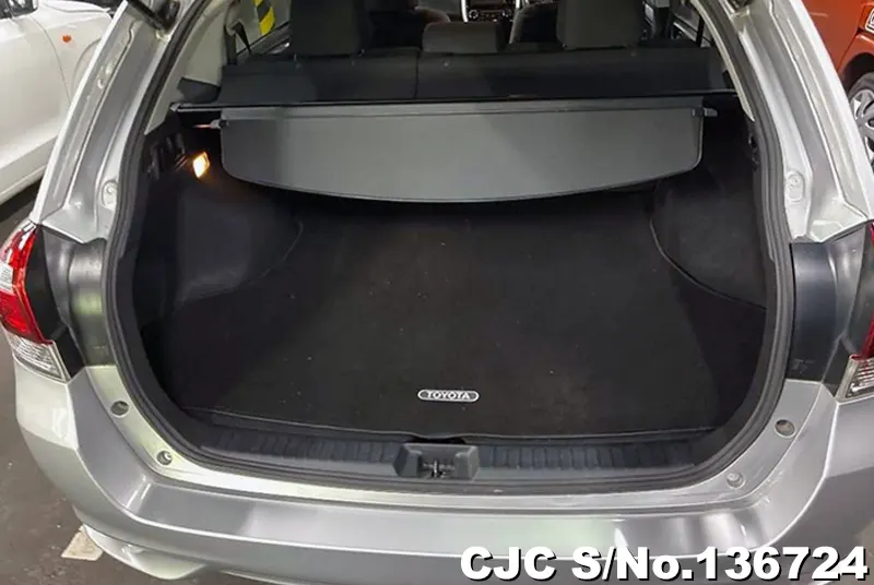 2015 Toyota / Corolla Fielder Stock No. 136724