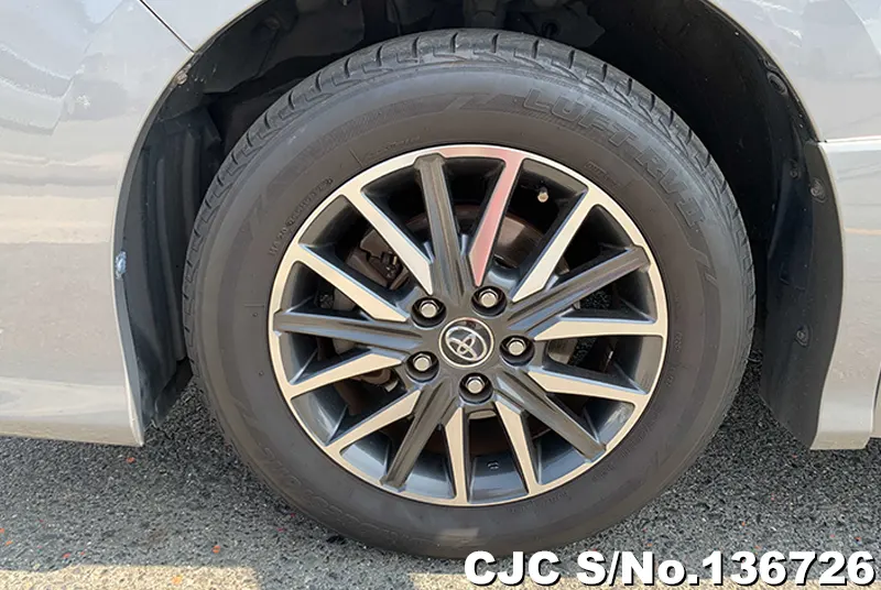 2016 Toyota / Voxy Stock No. 136726