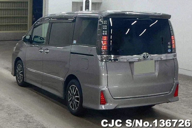2016 Toyota / Voxy Stock No. 136726