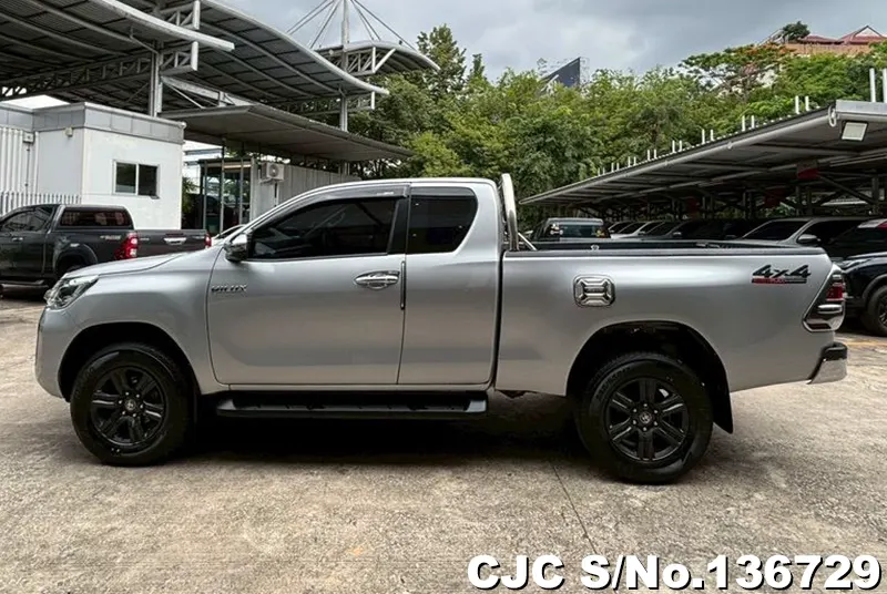 2023 Toyota / Hilux / Revo Stock No. 136729