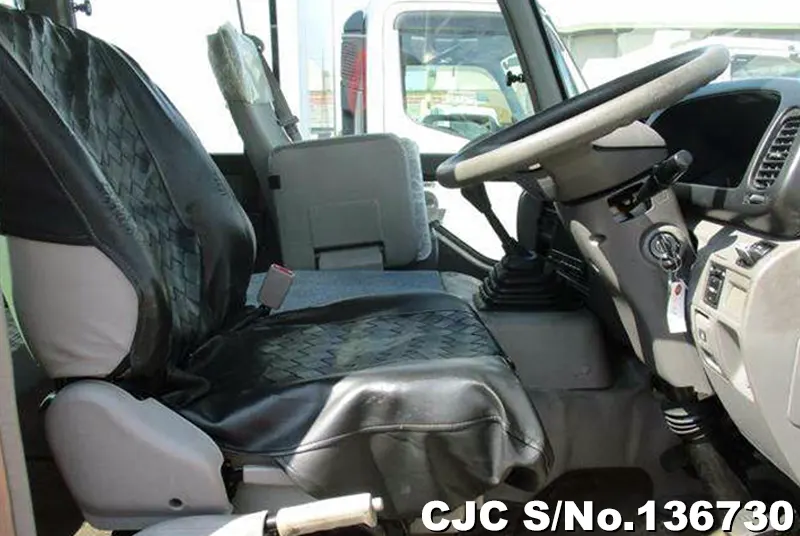 2005 Toyota / Coaster Stock No. 136730