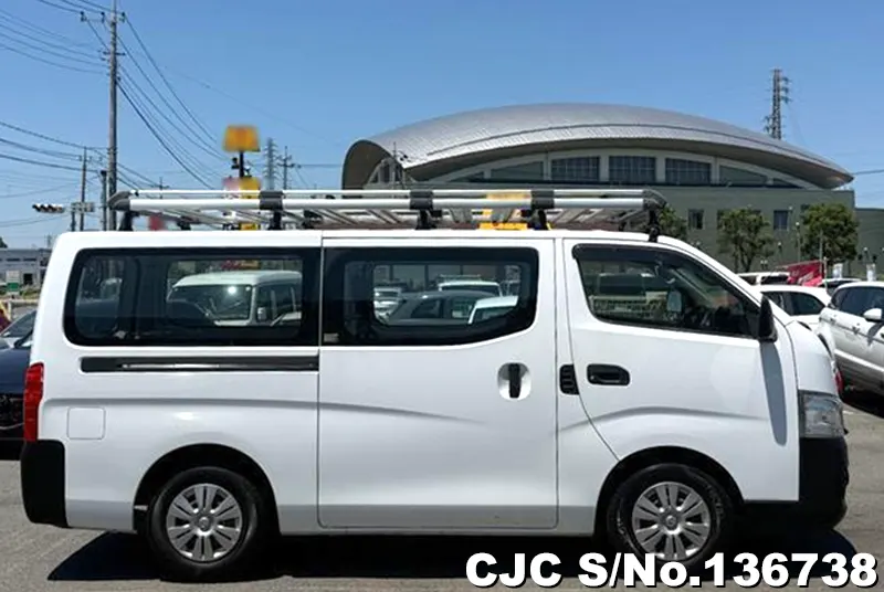 2016 Nissan / Caravan Stock No. 136738
