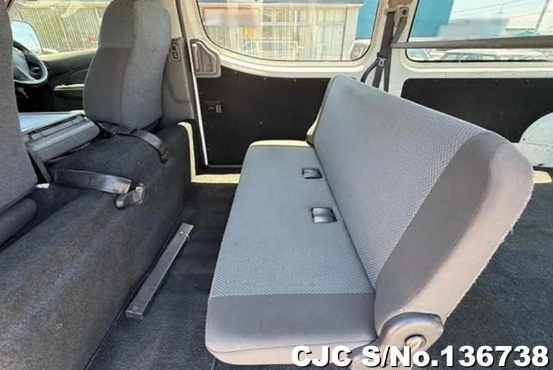 2016 Nissan / Caravan Stock No. 136738