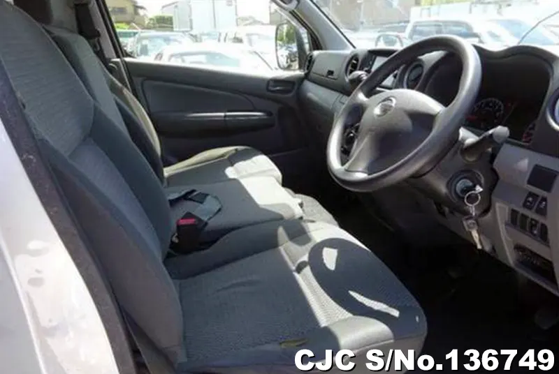 2018 Nissan / Caravan Stock No. 136749