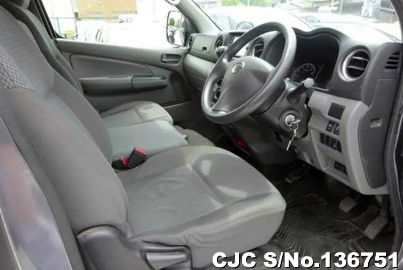 2021 Nissan / Caravan Stock No. 136751