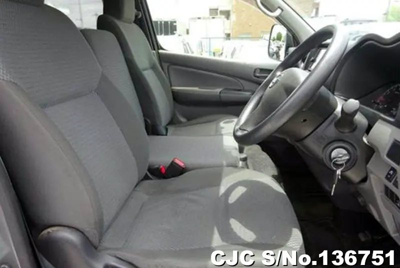2021 Nissan / Caravan Stock No. 136751