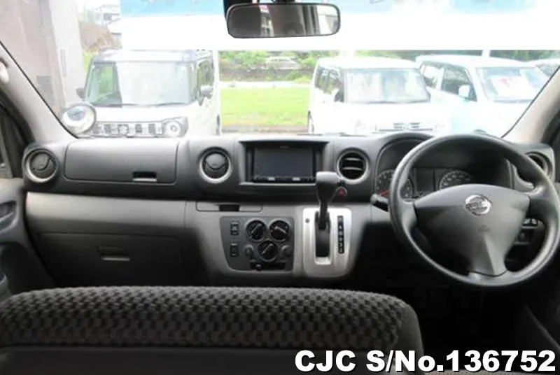 2019 Nissan / Caravan Stock No. 136752