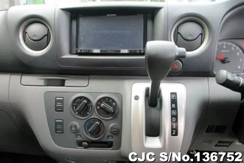 2019 Nissan / Caravan Stock No. 136752