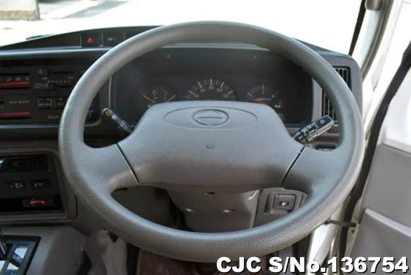 2009 Hino / Liesse Stock No. 136754