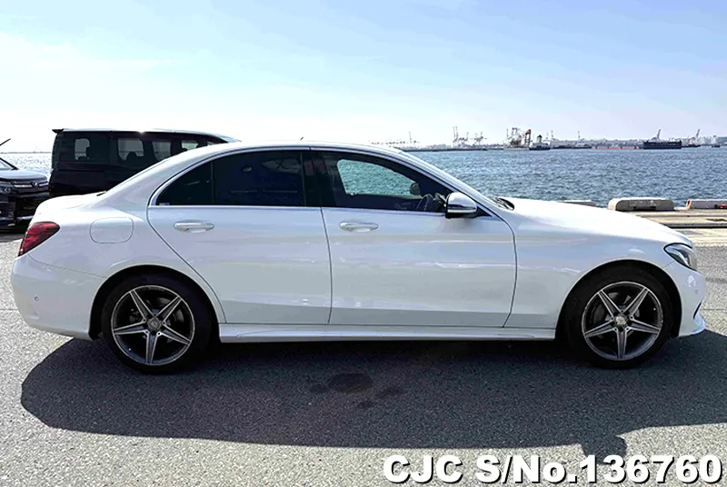2016 Mercedes Benz / C Class Stock No. 136760