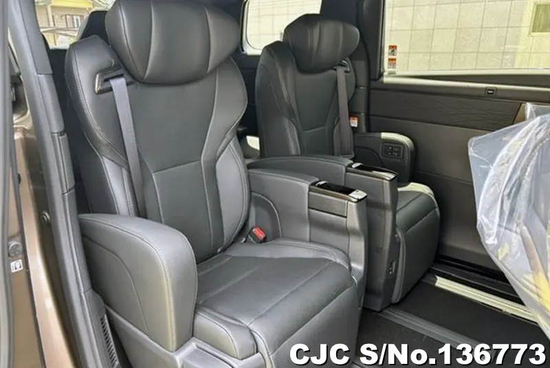 2026 Toyota / Alphard Stock No. 136773