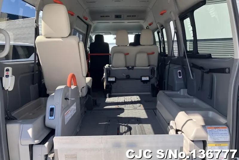 2019 Nissan / Caravan Stock No. 136777