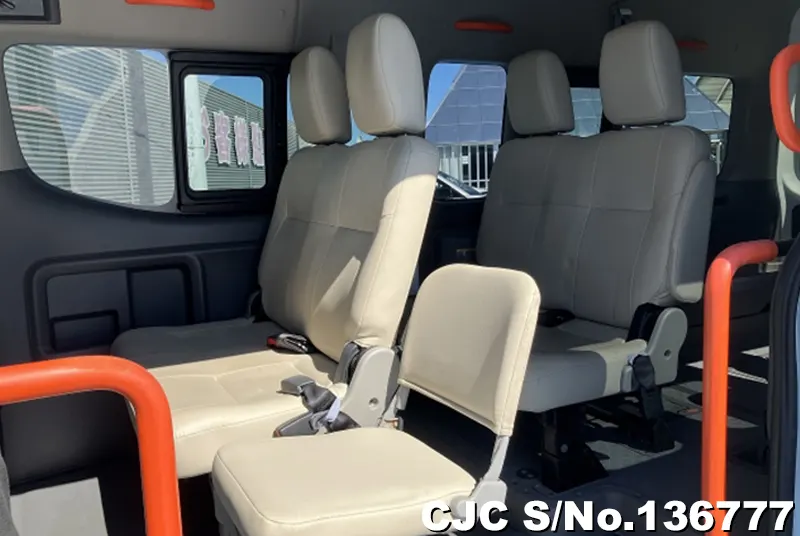 2019 Nissan / Caravan Stock No. 136777