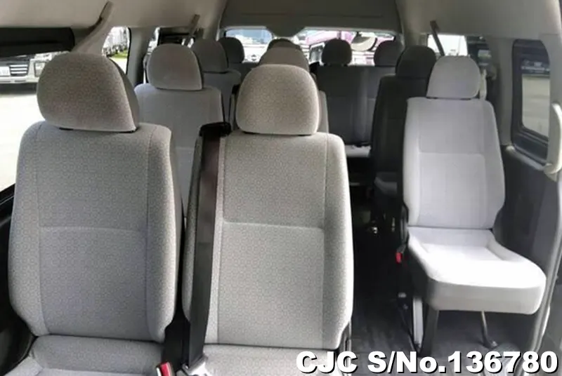 2015 Toyota / Hiace Stock No. 136780