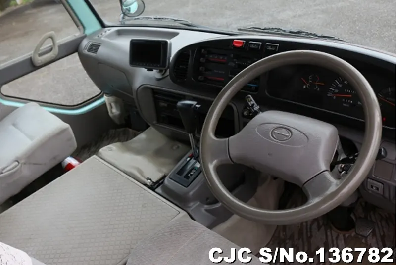 2003 Hino / Liesse Stock No. 136782