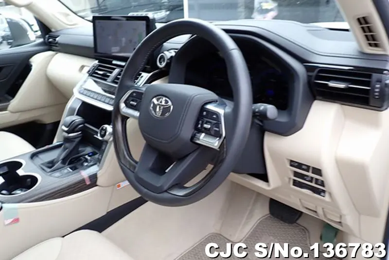 2025 Toyota / Land Cruiser Stock No. 136783