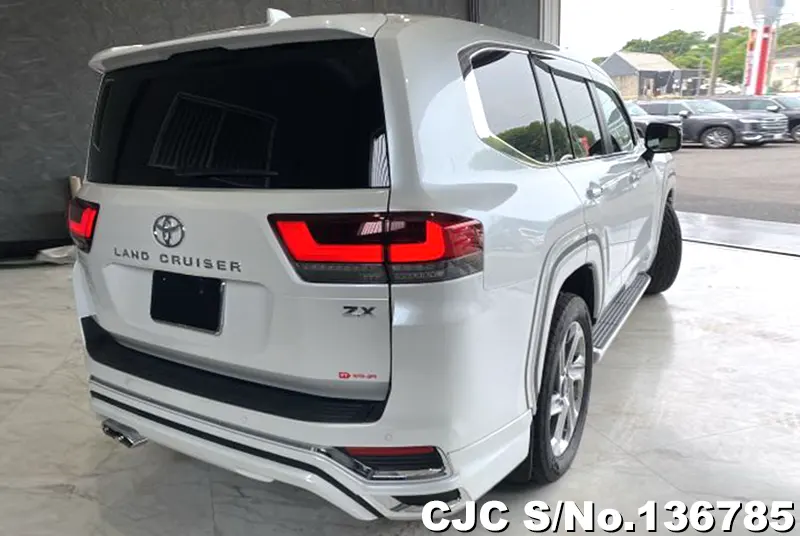 2025 Toyota / Land Cruiser Stock No. 136785