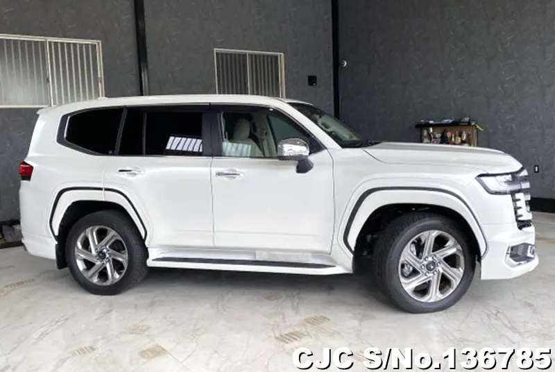 2025 Toyota / Land Cruiser Stock No. 136785