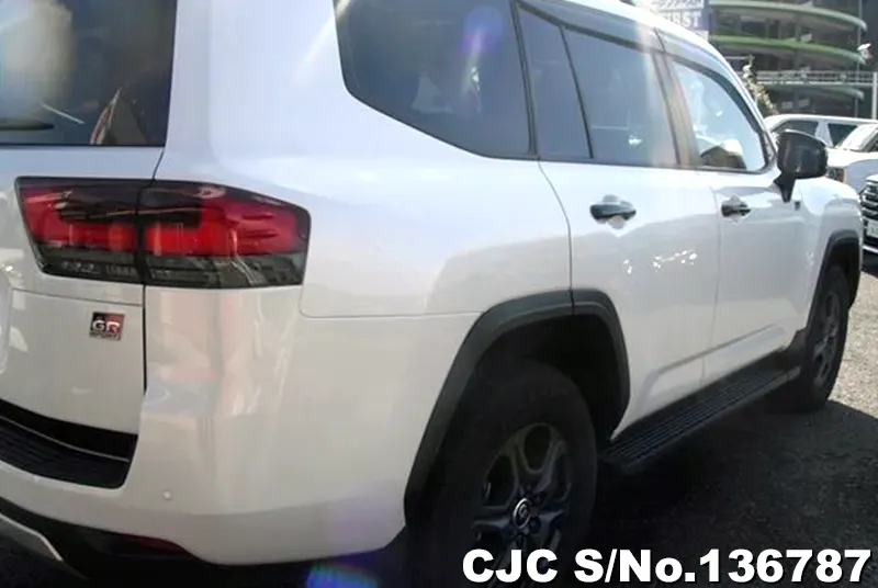 2023 Toyota / Land Cruiser Stock No. 136787
