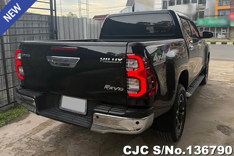 2021 Toyota / Hilux / Revo Stock No. 136790