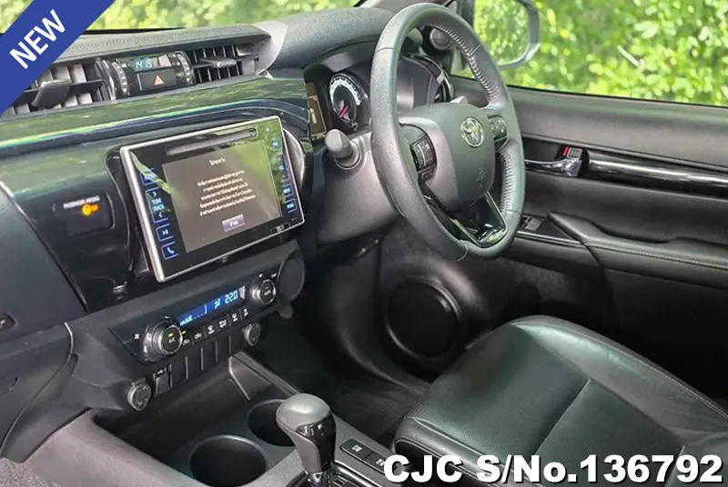 2019 Toyota / Hilux / Revo Rocco Stock No. 136792