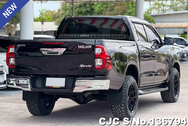 2020 Toyota / Hilux / Revo Stock No. 136794