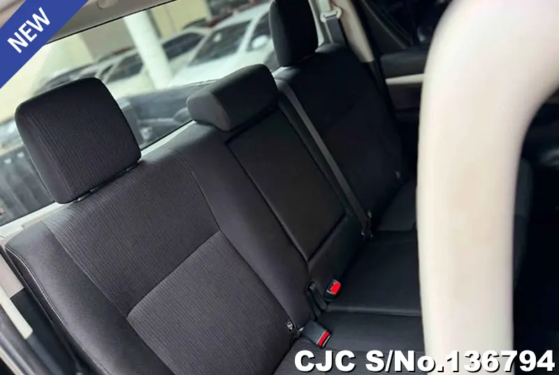 2020 Toyota / Hilux / Revo Stock No. 136794