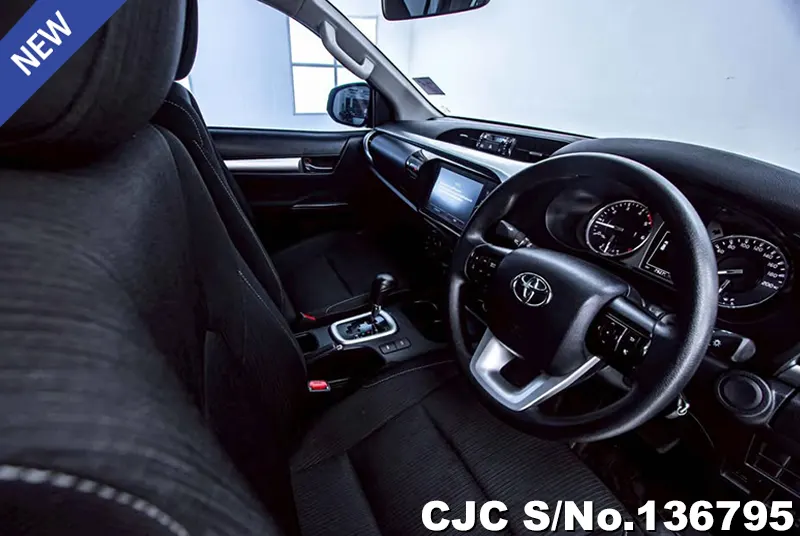 2023 Toyota / Hilux / Revo Stock No. 136795