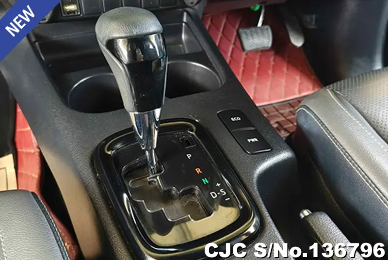 2022 Toyota / Hilux / Revo Rocco Stock No. 136796