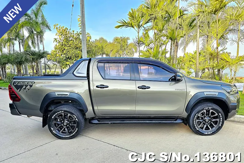 2022 Toyota / Hilux / Revo Rocco Stock No. 136801