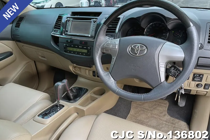 Toyota Fortuner in White for Sale Image 7
