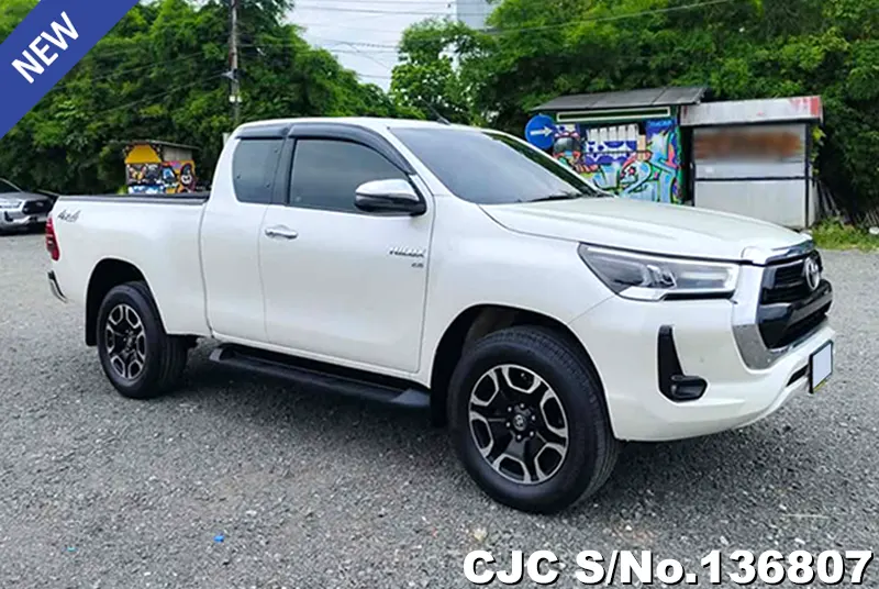 2020 Toyota / Hilux / Revo Stock No. 136807
