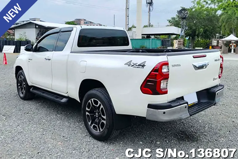 2020 Toyota / Hilux / Revo Stock No. 136807
