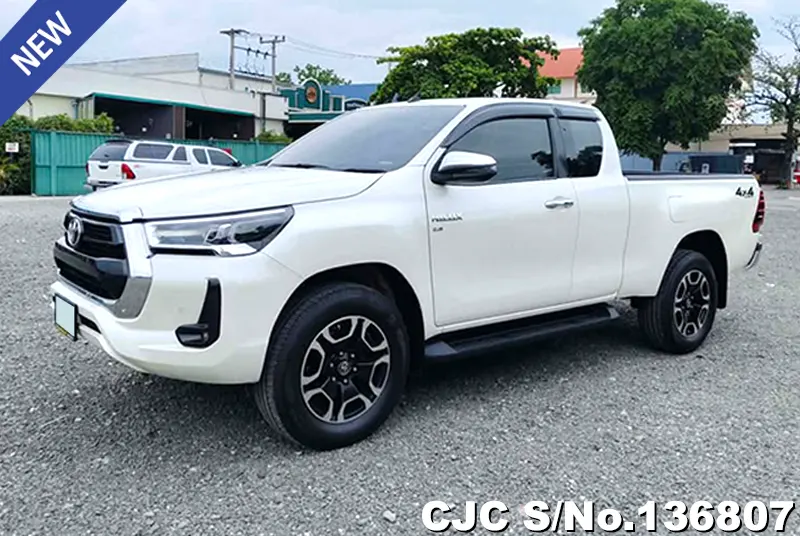 2020 Toyota / Hilux / Revo Stock No. 136807