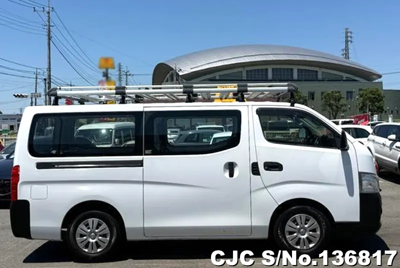 2016 Nissan / Caravan Stock No. 136817