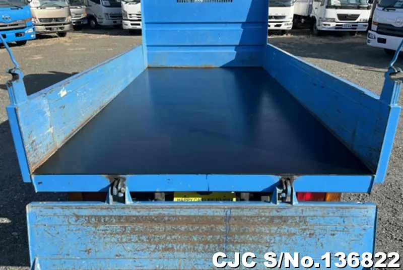 2006 Isuzu / Elf Stock No. 136822