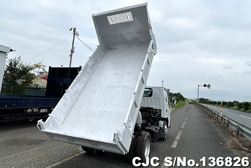 2006 Isuzu / Elf Stock No. 136826
